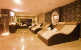Charisma De Luxe Hotel
