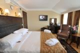 Tria Boutique Hotel