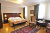 Tria Boutique Hotel