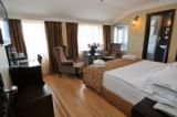 Tria Boutique Hotel
